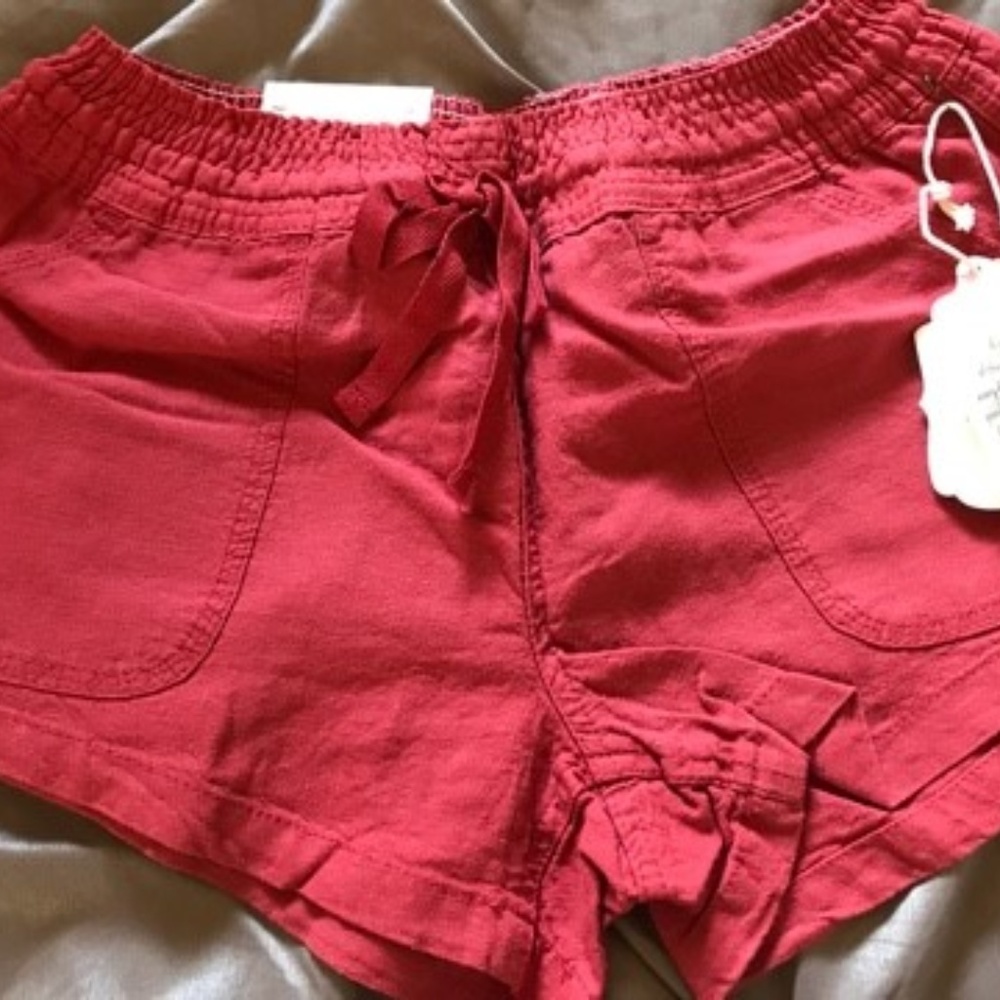 Altar'd State Red Shorts Size L NWT